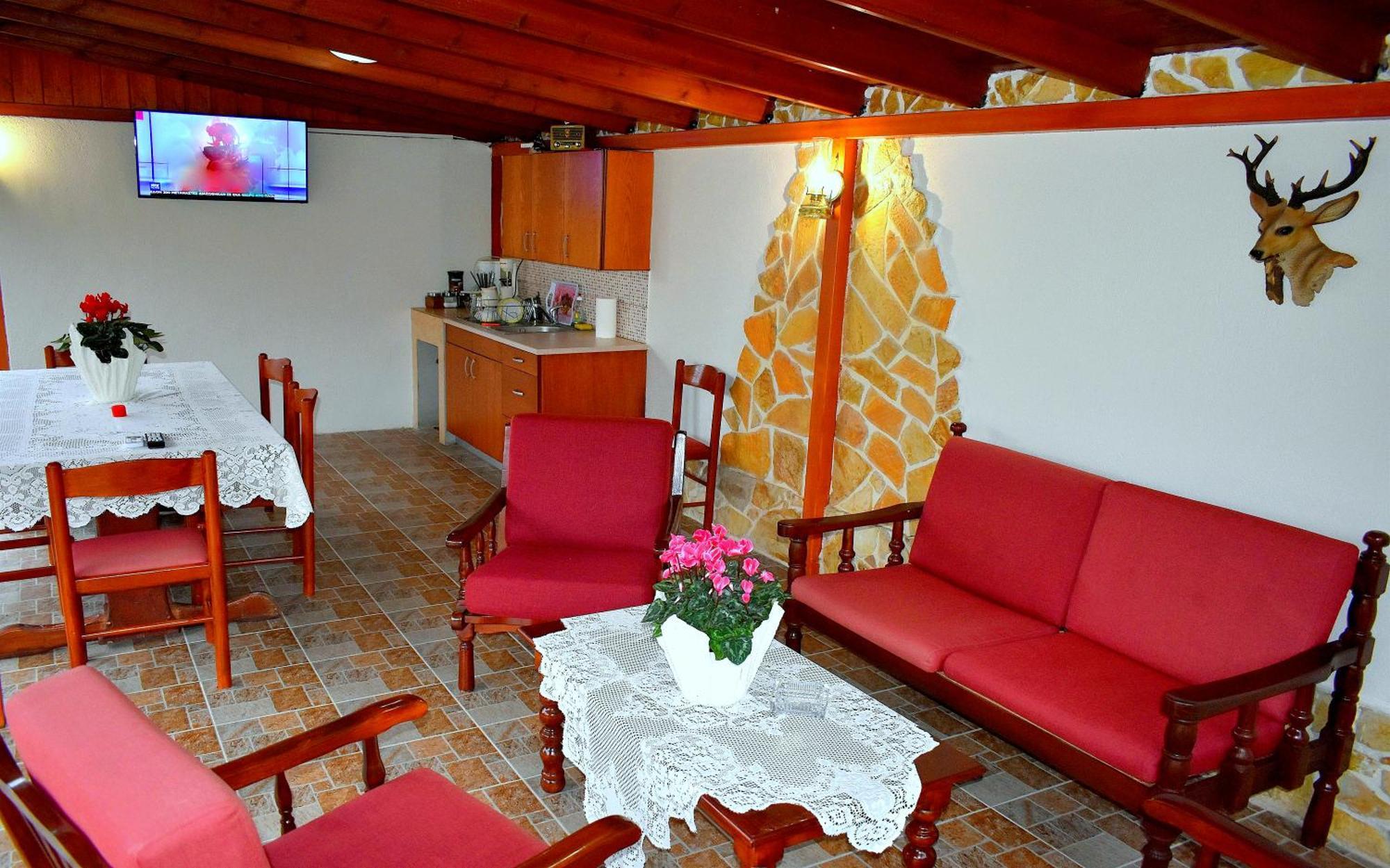 Relax Pozar Hotel Loutraki  Exterior photo