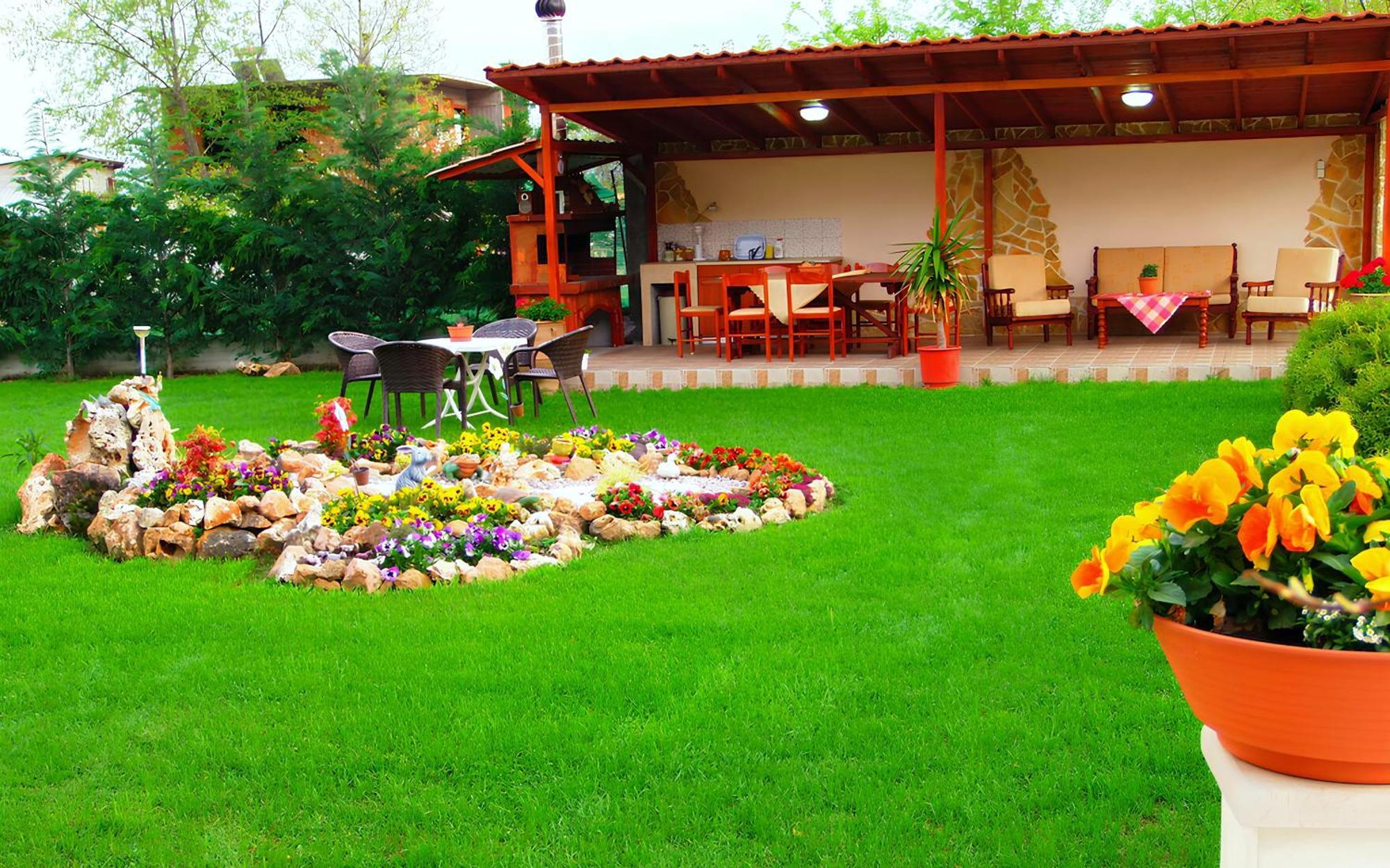 Relax Pozar Hotel Loutraki  Exterior photo