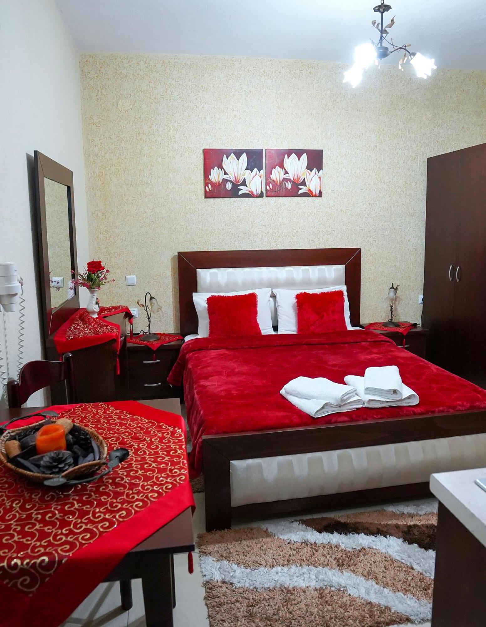 Relax Pozar Hotel Loutraki  Exterior photo